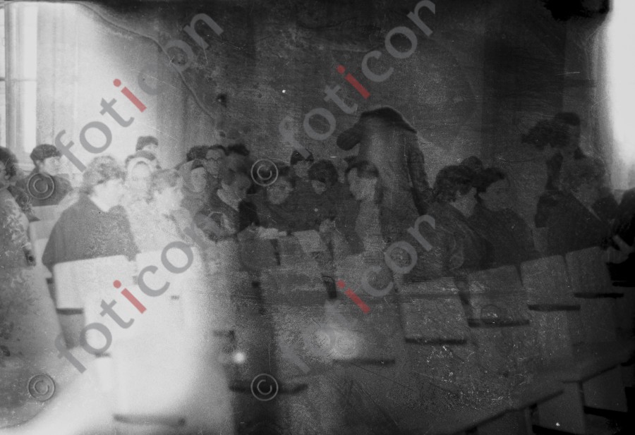 Das Publikum | the audience - Foto Harder-005_DivKBBild094.jpg | foticon.de - Bilddatenbank für Motive aus Geschichte und Kultur